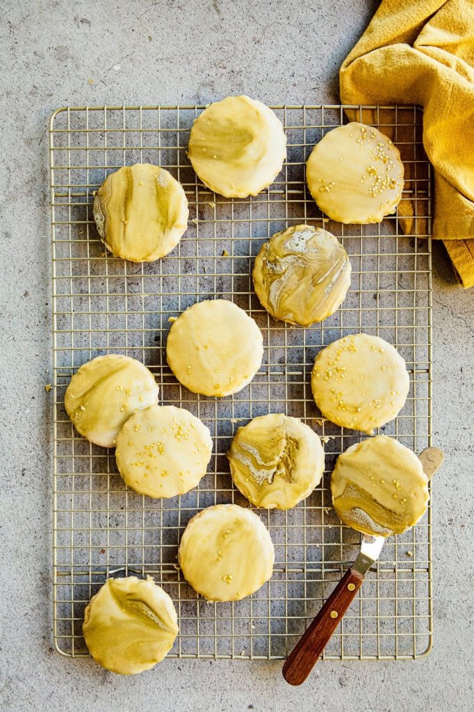 Buttered Rum Shortbread Cookies