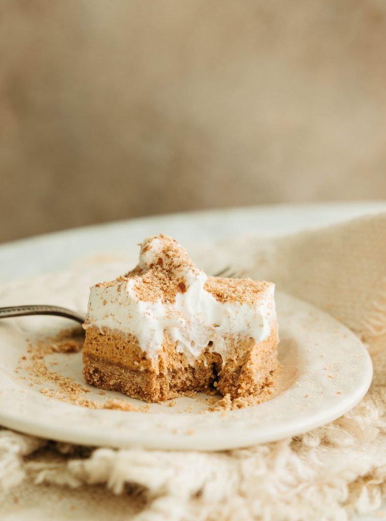 No-Bake Pumpkin Pie Bars_easy winter recipes